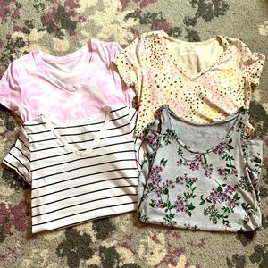 Maternity xs/s top bundle!